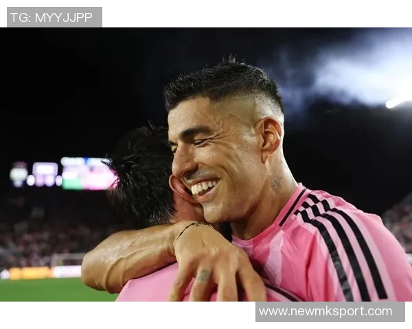 苏亚雷斯续约迈阿密国际至2026年与梅西再战一年