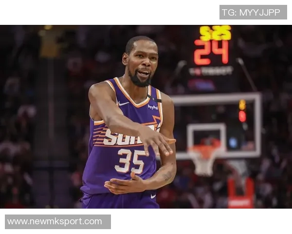 杜兰特与莫兰特父亲场边争执暗示儿子或将离开球队珍惜最后时光 杜兰特与莫兰特父亲场边争执暗示儿子或将离开球队珍惜最后时光