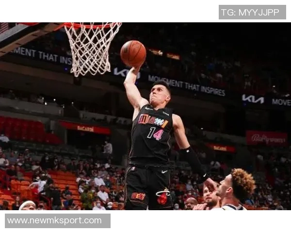 希罗回忆与邓罗的合作时光称其为最杰出的射手之一