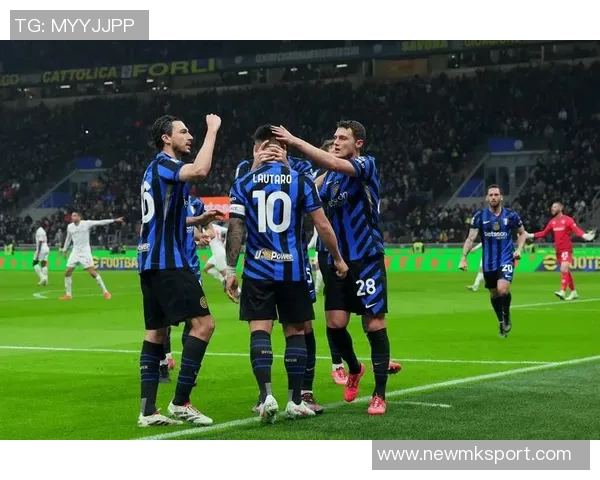 国米积极洽谈引进哈伊杜克18岁中卫姆拉契奇球员已表示愿意加盟 国米积极洽谈引进哈伊杜克18岁中卫姆拉契奇球员已表示愿意加盟