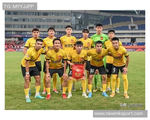 媒体人点评国安表现张健智表现突出呼吁冬季改革以重振球队士气